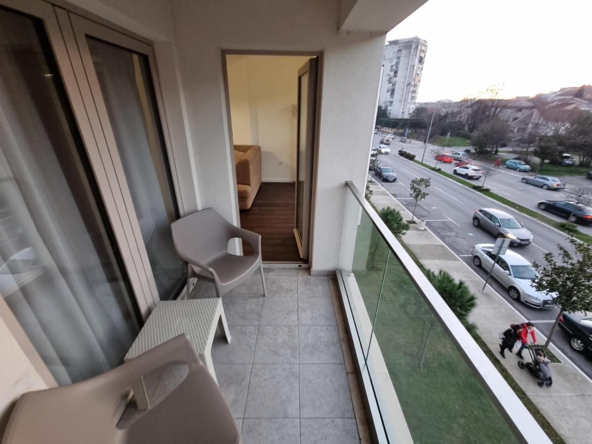 Stan Na Dan Podgorica Lejlighed Eksteriør billede